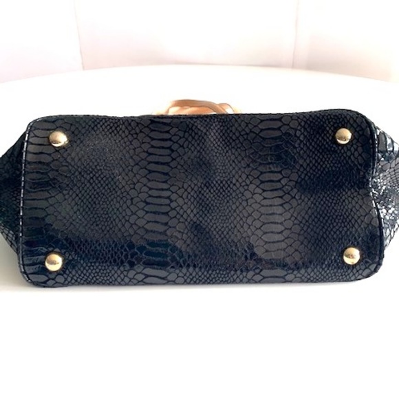 Michael Kors Black Python Leather Jet Set Tote - Picture 8 of 8
